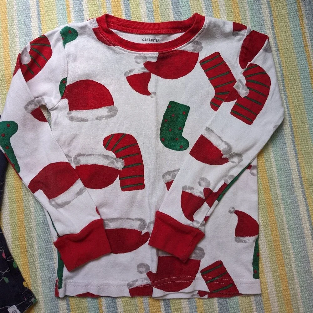 ⭐ Lot of 2 Holiday Pajama PJ Tops size 5 / 5T